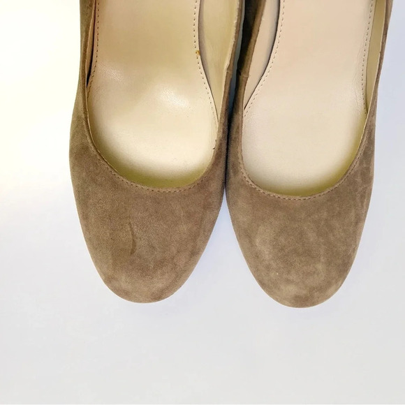 Marc Fisher Isabelle Suede Leather Block Heel Pump Shoes in Tan Size 9.5 - Picture 4 of 5